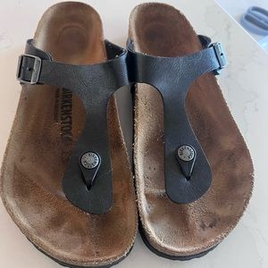 Birkenstock black ladies size 40 - tons of life left.